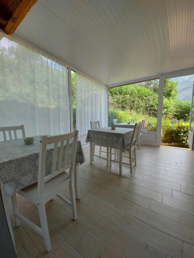 El Cuadron Bed & Breakfast Camango ภายนอก รูปภาพ