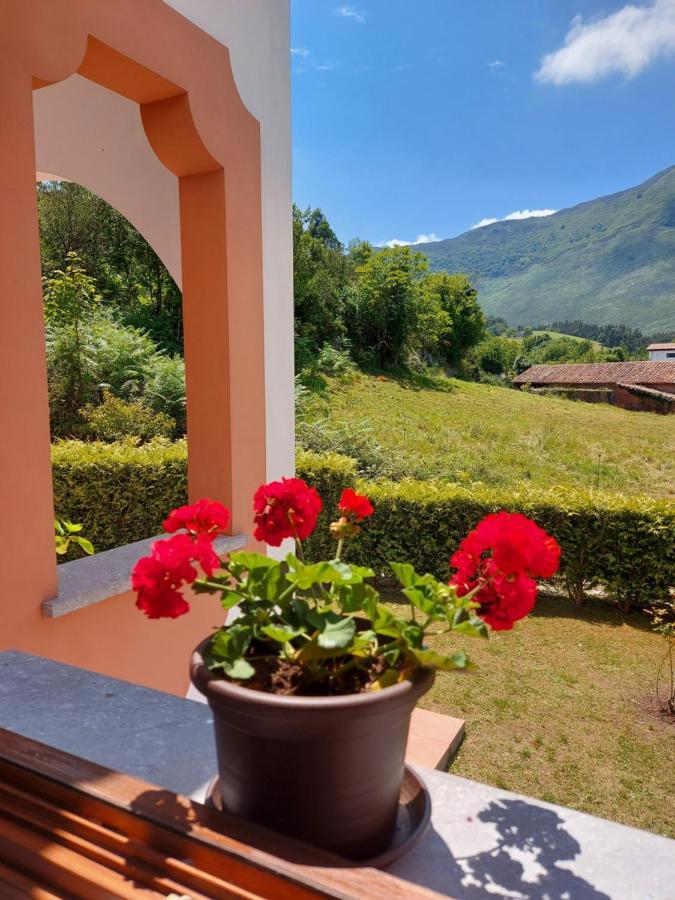 El Cuadron Bed & Breakfast Camango ภายนอก รูปภาพ