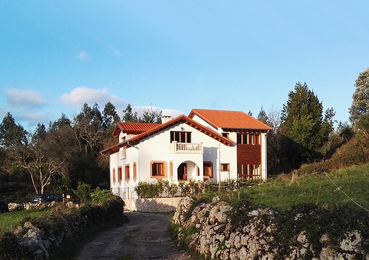El Cuadron Bed & Breakfast Camango ภายนอก รูปภาพ